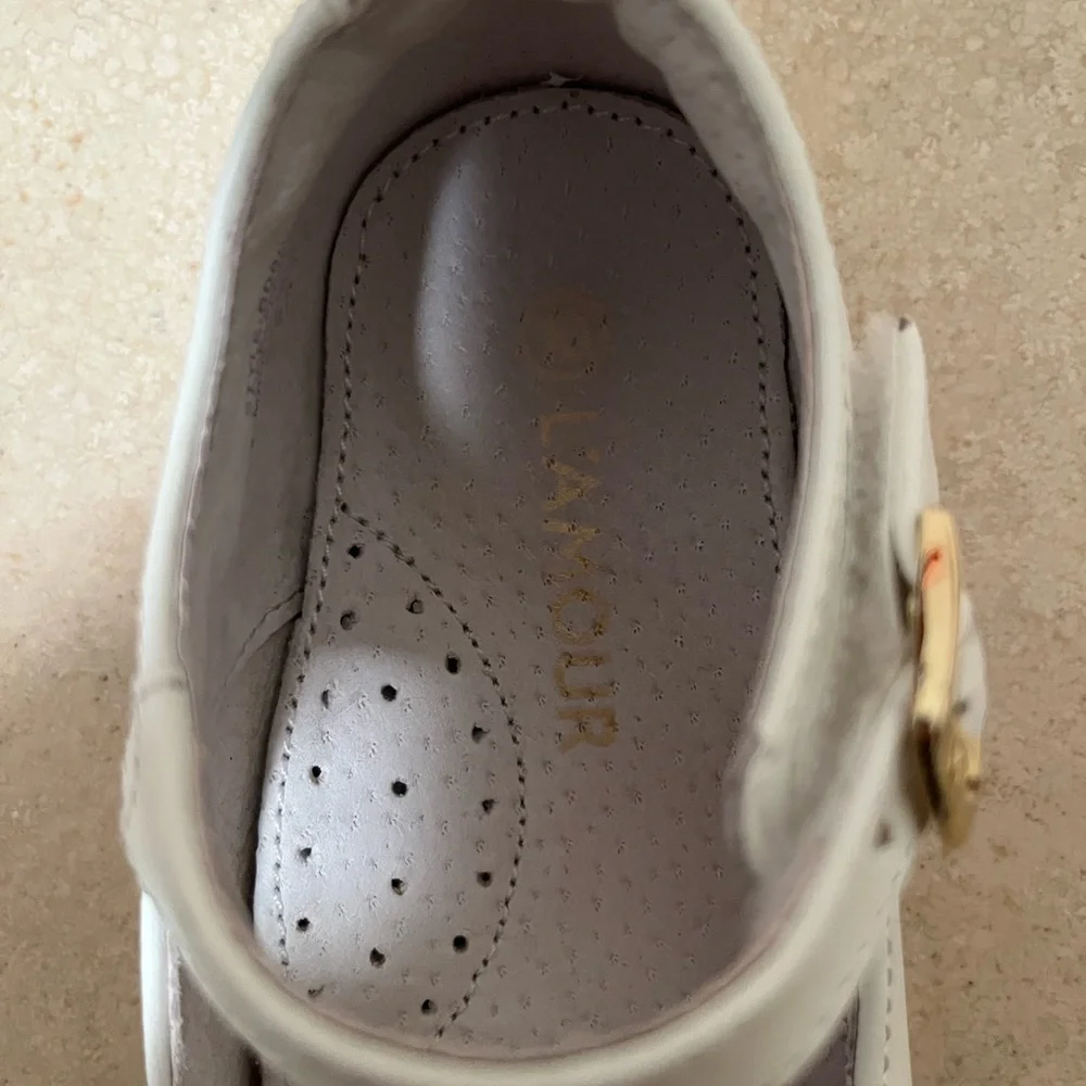 L’Amour White Leather Mary Jane’s - Picture 5 of 7